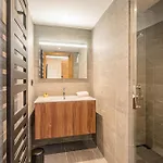 Apartment Paradisa De Glace Elegant Brand New 3-bedroom *