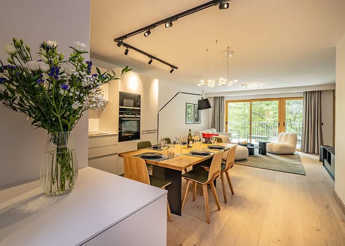 Paradisa De Glace Elegant Brand New 3-bedroom דירה *